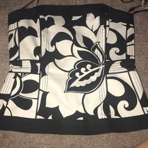 White House black market bustier